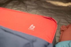 Bo-Camp Dorset Golden Zelfopblazende Slaapmat -Buitenleven Winkel 1267 1900 bo camo slaapmat