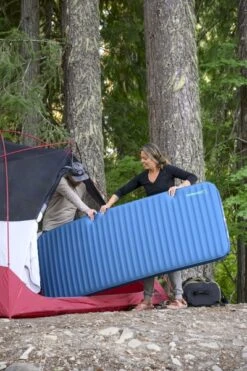 Therm-A-Rest MondoKing 3D 11.0 L Zelfopblazende Slaapmat -Buitenleven Winkel 1900 1267 2022 cascade summer carcamp washington rinckenberger 4443