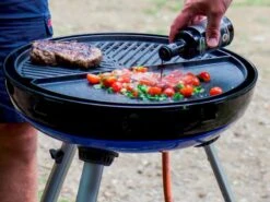 CADAC Carri Chef 50 Gasbarbecue - BBQ/Plancha -Buitenleven Winkel 900 1204 carri chef 50 bbq plancha 1