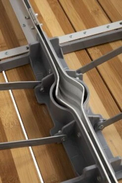 Bo-Camp 136 X 85 Inklapbare Picknicktafel - Bamboe 16 Bo-Camp 136 X 85 Inklapbare Picknicktafel - Bamboe -Buitenleven Winkel 900 600 1404800 11