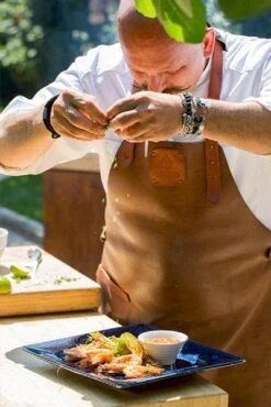 OFYR Leren Schort - Bruin -Buitenleven Winkel 900 601 apron 003 2